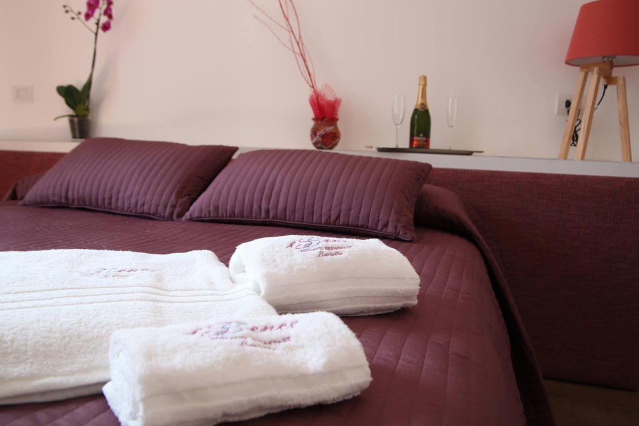 Essence Bed and Breakfast Barletta Exteriör bild